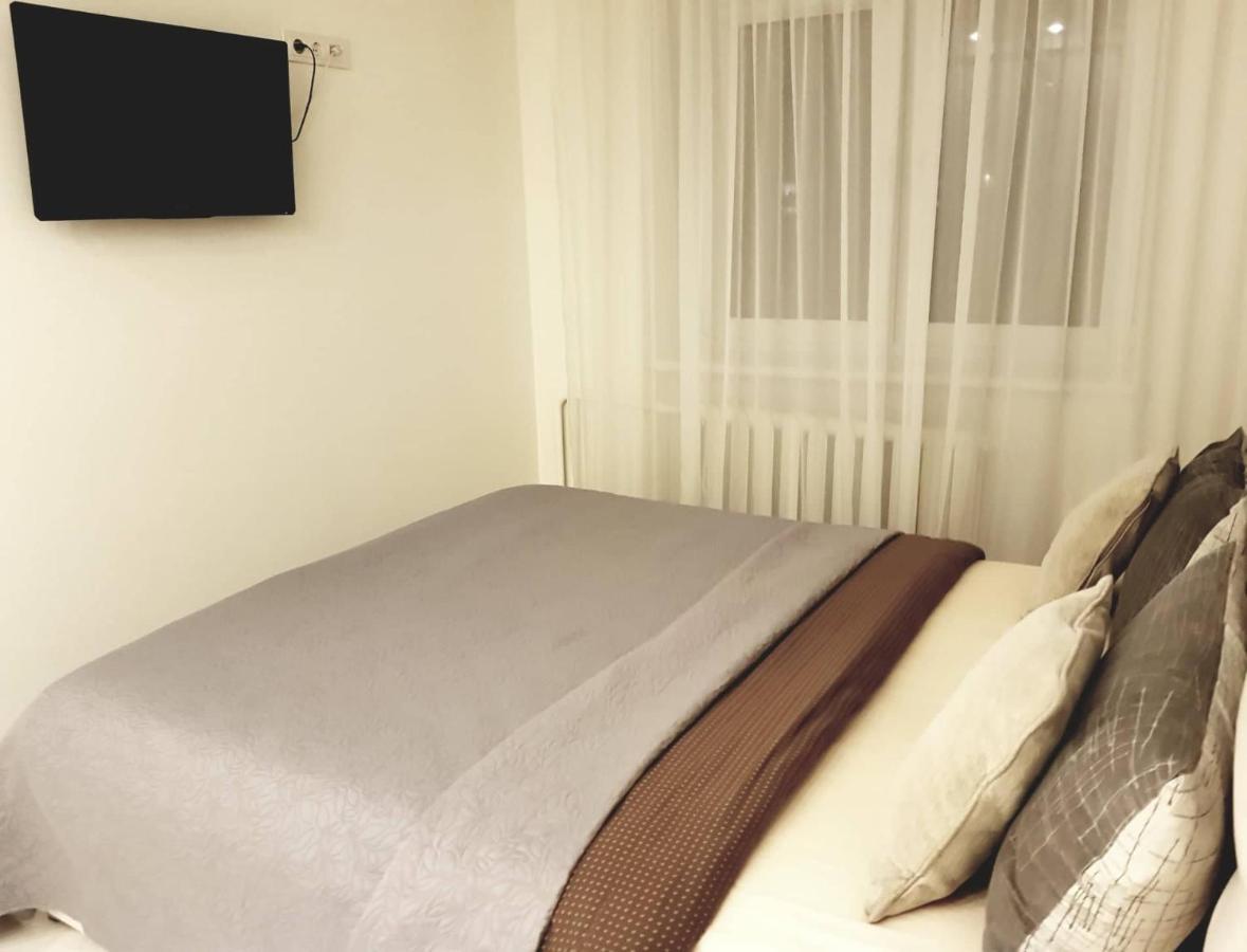 Traku Street Apartment Šiauliai Exteriör bild